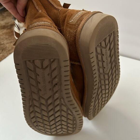 UGG Koolaburra Victoria Short Boots Size 8 Women's Brown Bow Suede Leather - Picture 11 of 12